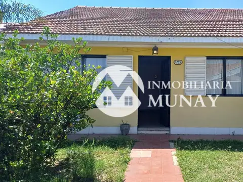 VENTA CASA BARRIO SANTA ANA 1