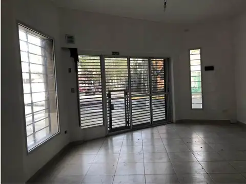 Local en Venta Via Pública