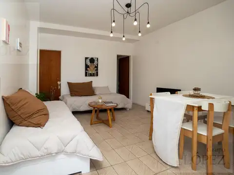 Depto Tipo Casa 2 ambientes con 1 baño