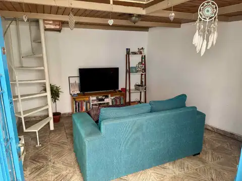 Depto Tipo Casa en Venta 60 años