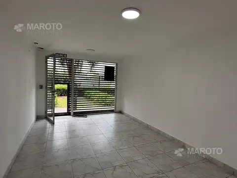 OFICINA Comercial  en alquiler - Punto Maschwitz- MAROTO PROPIEDADES