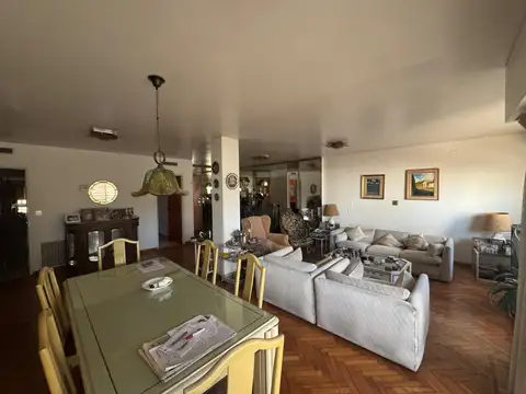 Departamento 4 ambientes con 4 baños