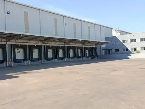 Alquiler de Nave Logística AAA de 6.600 m² en Tortuguitas