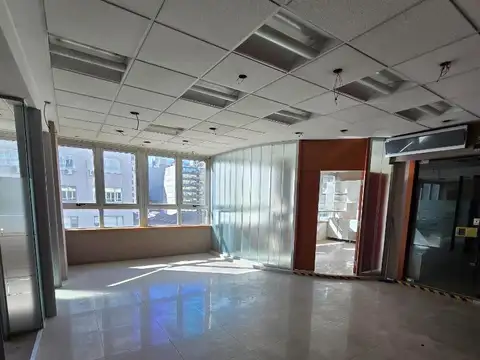 Oficina en Venta en Monserrat, USD 275.000