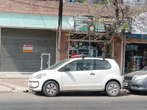 Av San Martin  45, Facilidades para el ingreso