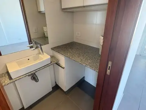 Departamento 3 ambientes con 2 baños