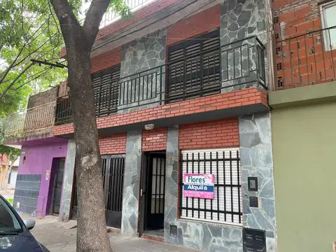 CASA EN VENTA - PJE IBERIA 91 BIS