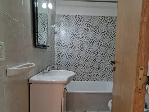 Departamento en Alquiler en Flores, $ 550.000