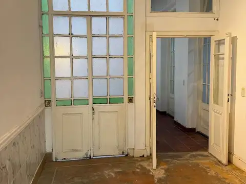 Depto Tipo Casa 5 ambientes con 2 baños