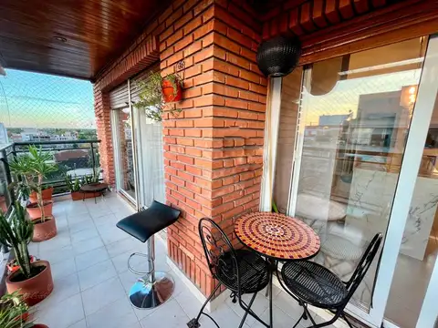 Departamento en Venta con 2 cocheras