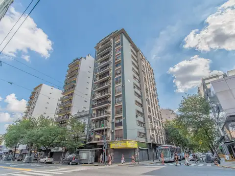 Venta Departamento 5 ambientes en Once