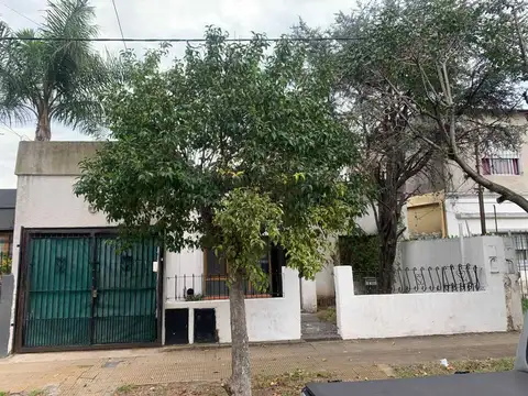 PH 3 AMB VENTA LOMAS DE ZAMORA A/CREDITO PATIO