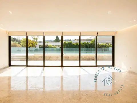 Departamento en Venta con 5 cocheras