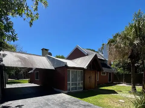 Casa en Alquiler Temporal en Funes, USD 2.000