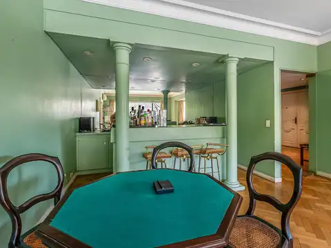 Departamento en Venta con 2 cocheras