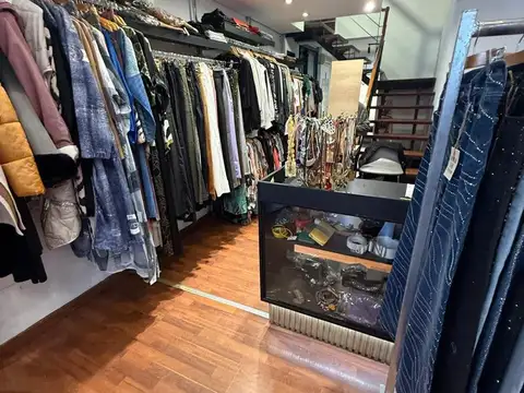 Local en Venta 56 años