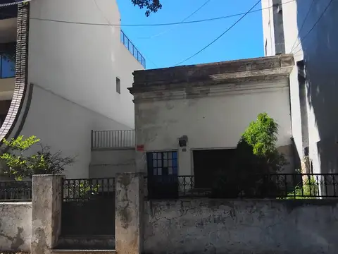 TERRENO 8.66 X 27.25 IDEAL PARA CONSTRUCTOR