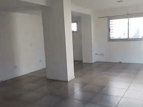 Oficina en Alquiler al Oeste