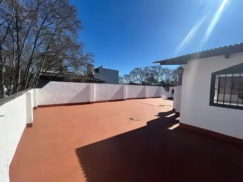 Depto Tipo Casa en Venta de 4 ambientes