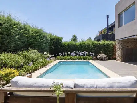 Casa en Venta en Countries y Barrios Cerrados en Pilar, USD 439.000