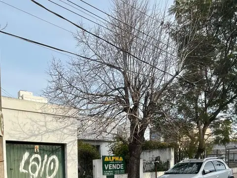 Casa de 4 amb. con garaje en venta | Berazategui Centro