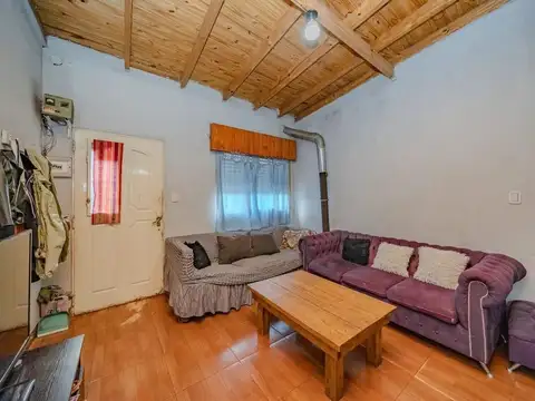 Casa 4 ambientes con 1 baño