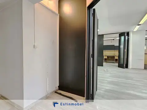 Oficina 7 ambientes con 3 baños