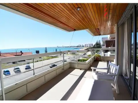 Departamento en Alquiler de 4 ambientes