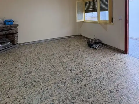 Depto Tipo Casa en Alquiler al Oeste