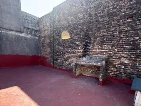 Casa en Alquiler con 1 cochera