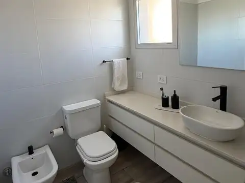 Departamento 4 ambientes con 1 baño