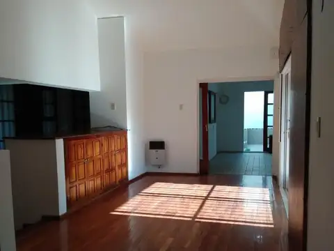 Familia numerosa? 4 Dorm - Pileta - A pasos del Jockey Club