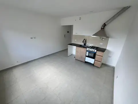 Departamento en Alquiler en San Antonio de Padua, $ 400.000