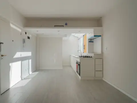 Emilio Mitre 800, Piso 9