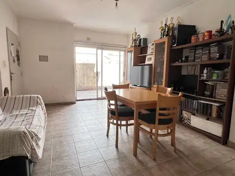 Depto Tipo Casa en Venta 15 años