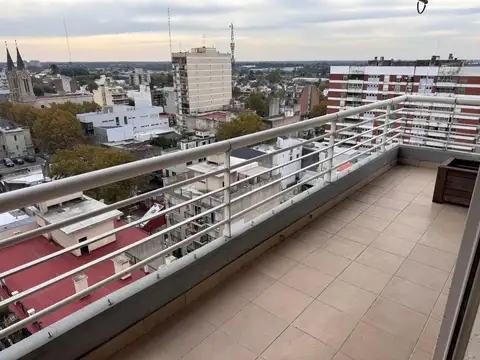 Venta de departamento 3 ambientes con cochera en San Fernando, Buenos Aires