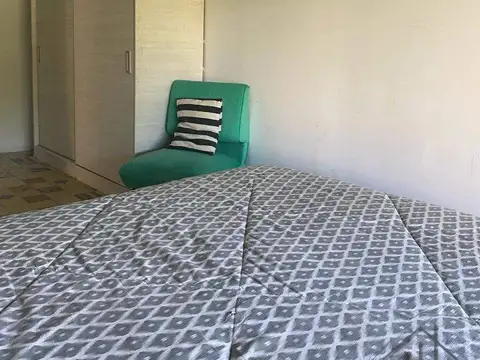 Casa en venta c/ cochera en Florencio Varela