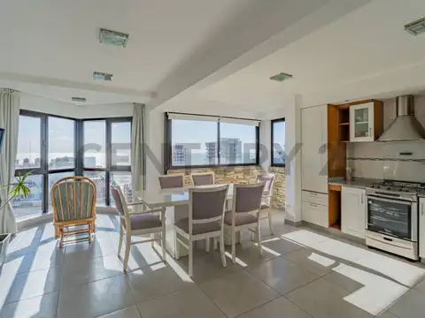 Departamento en Venta con 2 cocheras
