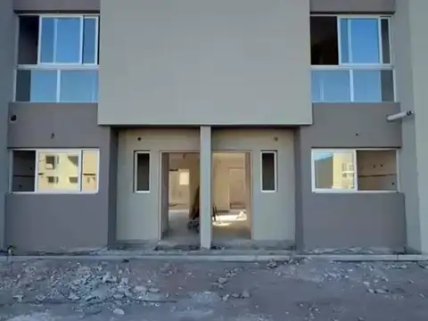 Duplex en Venta en Barrio Privado Villa Cecilia, Maipú