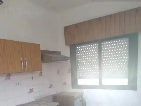 Casa 2 ambientes con 1 baño