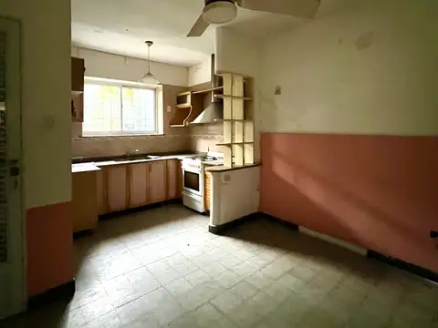 Casa en Venta en Abasto, USD 150.000