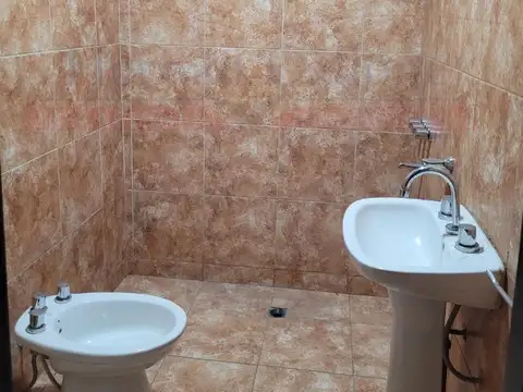 EXCELENTE GALPÓN A LA VENTA EN SAN JUSTO