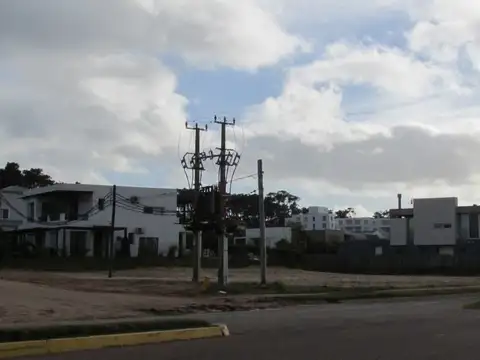 Terreno en Venta en Montoya, USD 1.050.000