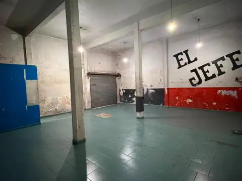 Local en Alquiler Via Pública