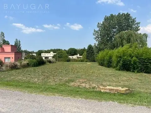 Venta - Lote en Barrio Altos de Manzanares / Pilar