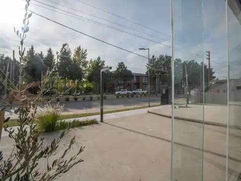 131 e/ 505 y 506 100