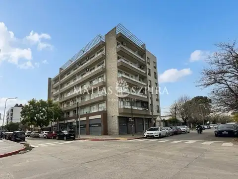 Aristobulo del Valle al 2500