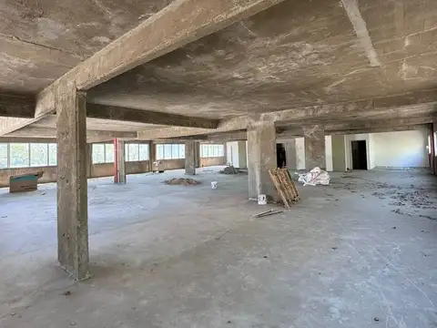 Oficina Monoambiente con 2 baños