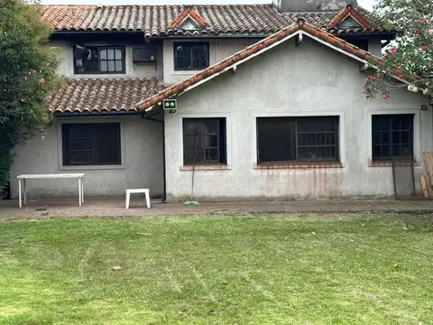 Casa en Venta en Baires, USD 250.000