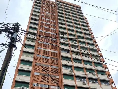 Timoteo Gordillo 100, Piso 19